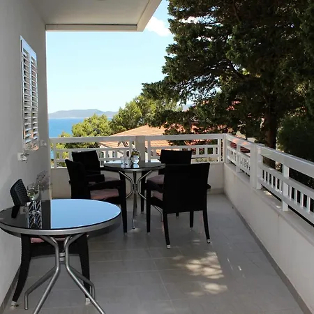 Zorana Apartment Mimice Exterior photo