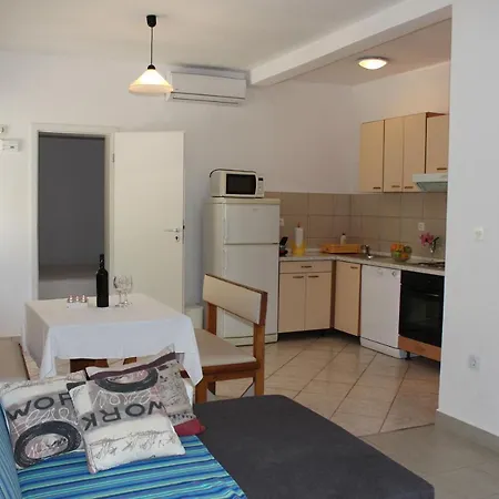 Zorana Apartment Mimice Exterior photo