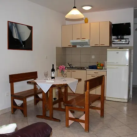 Zorana Apartment Mimice Exterior photo